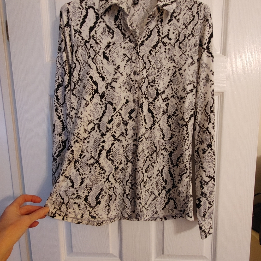 Jones blouse